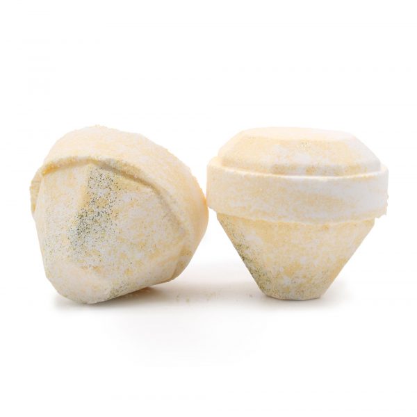 ✨ 3 Gemstone Bath Bombs – White & Gold | Scent: Mistress ✨ - Image 4