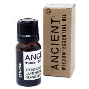 🌹 Sensual Essential Oil Blend – Patchouli, Juniper Berry & Ylang Ylang | Boost Passion & Soothe the Senses 💫