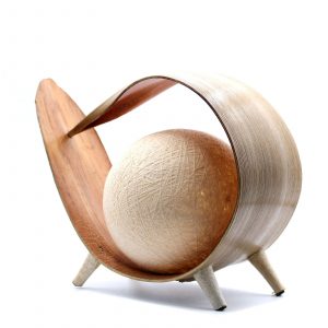 🌿 Natural Coconut Leaf Lamp with Cotton Shade – Eco-Friendly Handmade Lighting from Bali